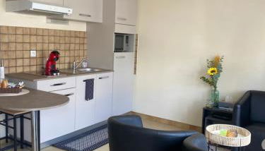 Confortable et agréable T1 n 2 - Foto 2, stove