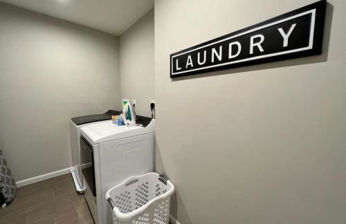 7876 Ellington Court Cheerful 4 Bedroom Home Brand New Construction - Foto 9