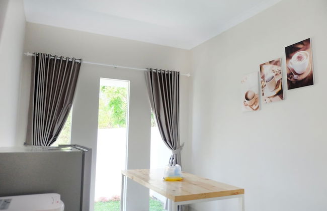 Villa Jogja Grand Bale with Private Pool by Simply Homy - Foto 31