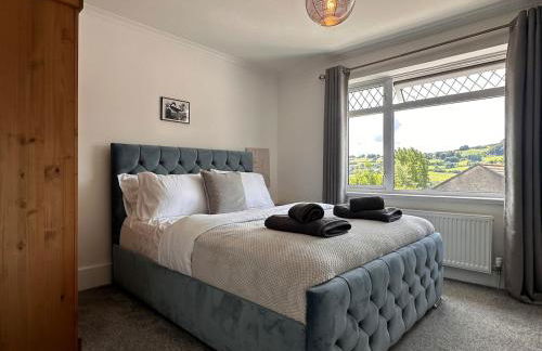 3 bed house in Risca - Foto 3