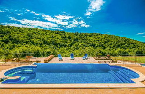 2 Bedroom Beautiful Home In Labin - Foto 8