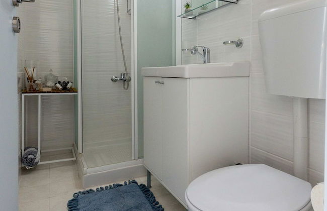 Loutraki Getaway - Cozy and Quiet Nest - Foto 14