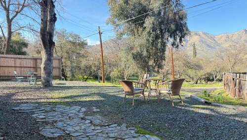 Modern Cabin, Near Snow Park, 3.5 Miles to SNP! - Foto 2