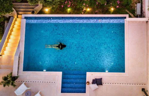 Villa Ragusea With a Private Beach - Photo 4