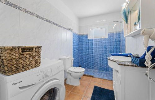 Home2Book Charming Apt Caleta de Caballo Beach - Foto 17