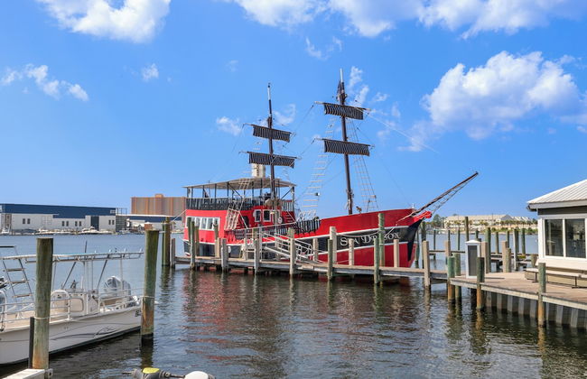 Beautiful Ocean Views! 2-bedroom, 2-bathroom! Resort Pools! - Foto 46