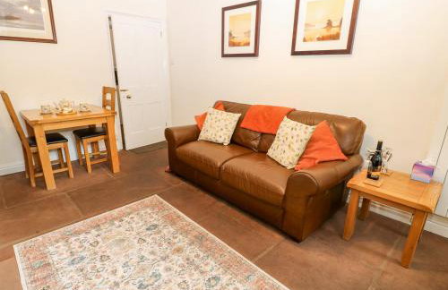 27 Bongate - Photo 7