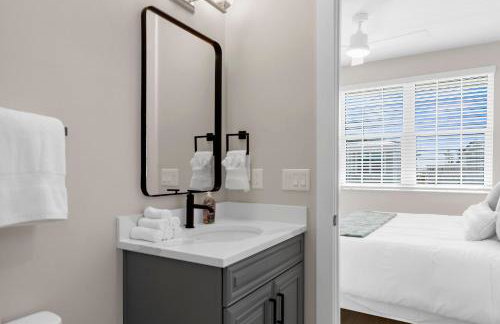 NEW! Manatee Dreams, Pool & Boat Slip, Min to AMI! - Foto 43