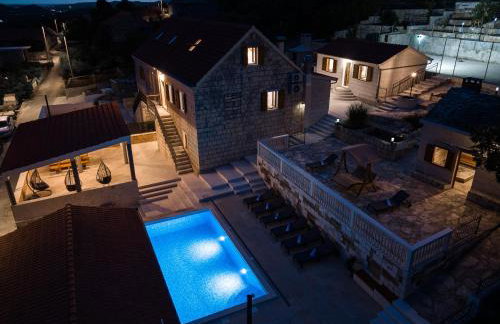Didova kuća, Holiday home with Private pool near Rogoznica,Sleeps 9 - Foto 8