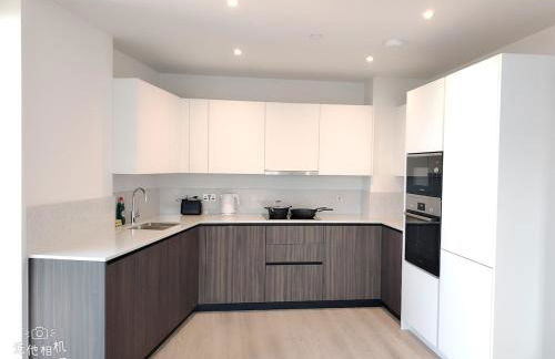 Unique 2 bedroom flat by Westham - Foto 3