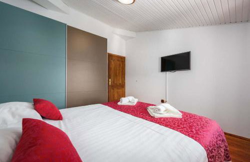 Villa Eufemia near Poreč with large garden and outdoor playground for kids - Foto 29