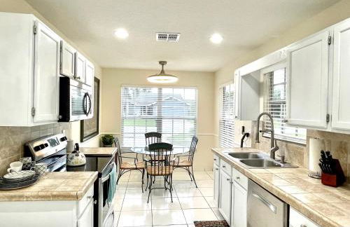 Perfect Jupiter Vacation House with Private Pool - Photo 9