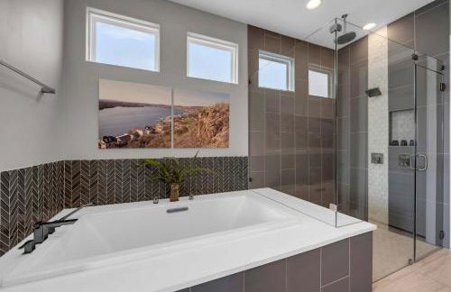 Luxury Waterfront Home with Swimming Pool Hot Tub and 2 Boat Slips - Foto 30