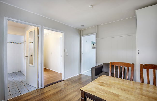 Bush Village Holiday Cabins - Photo 46