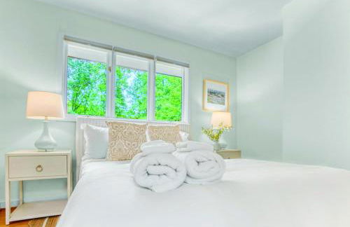 7 Bdrm, Pickleball, Bball, HotTub, FirePit, Golf! - Foto 55