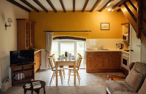 Barn Cottage - Family-Friendly Cottage with Heated Indoor Pool - Foto 10