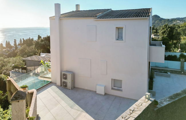 Achillion Luxury Corfu Villa - Photo 39