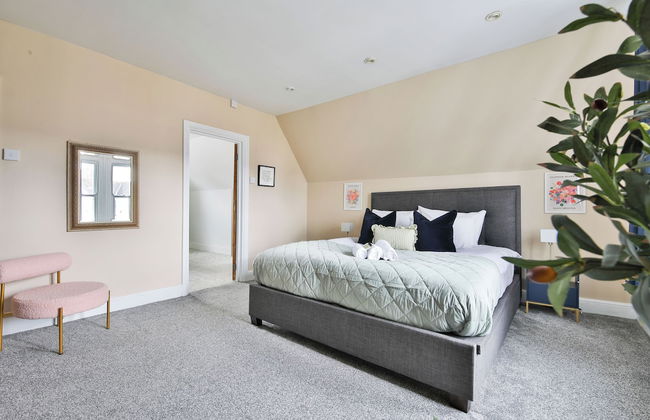 4 Bed House with Pool Table & Parking - Foto 11