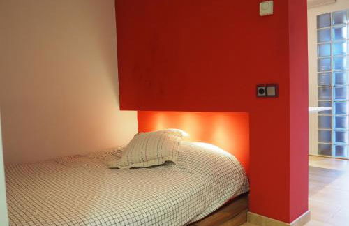 apartamento aislado jardín y piscina - Foto 1