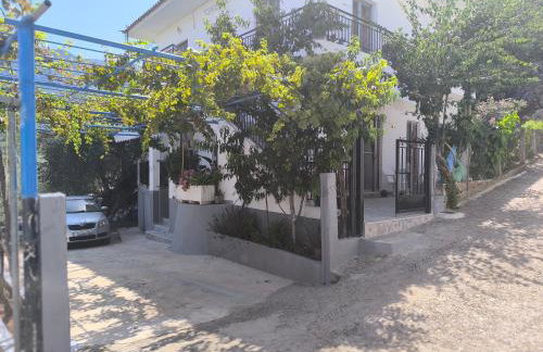 Mary's house - Photo 7