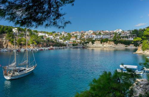 Aegean Suites - Photo 5