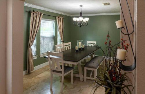~~ Big Family Home near 99 / i10 / kid friendly~~ - Foto 30