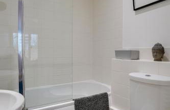 Eider Cottage Lower Mill Estate Lakeside Escape with Spa Access - Foto 74