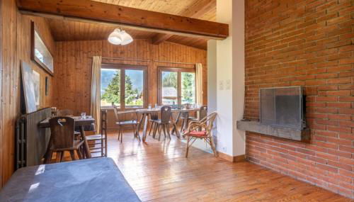 Rustic chalet with garden in Chamonix - Photo 2