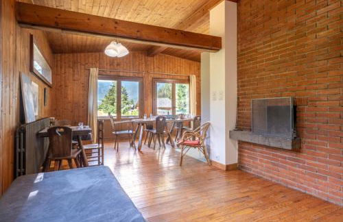 Rustic chalet with garden in Chamonix - Photo 2