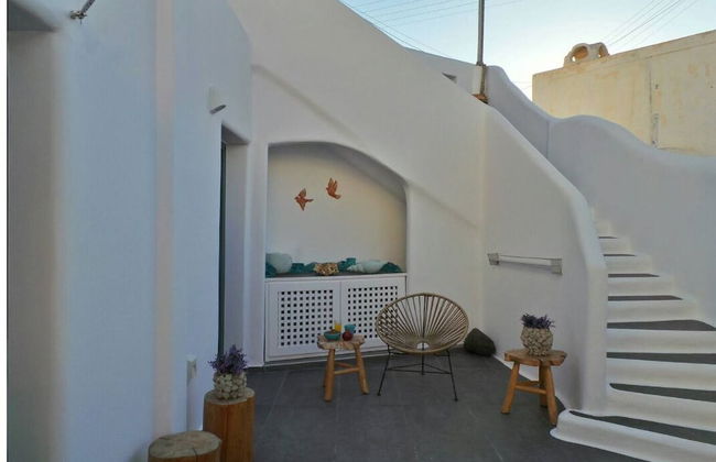 Astrea Suites Feggaropetra Cave House - Photo 42