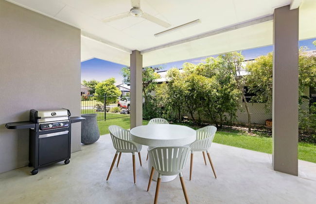 Zenhouse Harmony Modern Home Near CDU Hospital - Foto 1