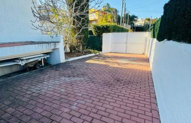 Exclusiva casa con vistas despejadas al mar y piscina privada - Foto 53