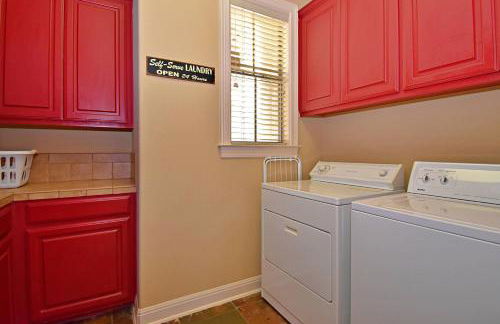 Pet-friendly Oasis in Gated Community! - Foto 60