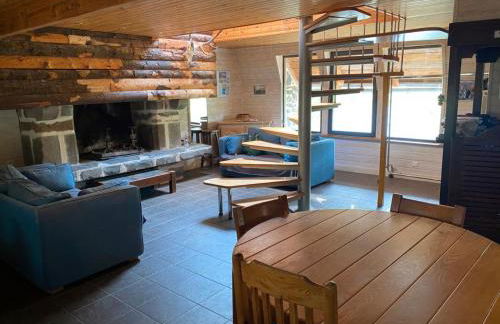 Maison Auvergne volcan Puy Mary Claux Giraldès GR400 - Photo 4