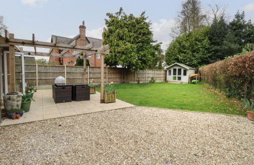 The Lodge - Photo 31