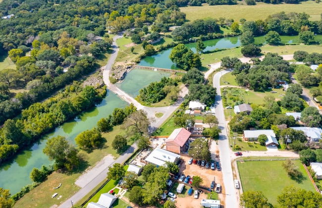 Modern 3 2 two Kings hot tub Fire pit 16min to Wine Trail Nearby Pickleball Courts Pools - Foto 74