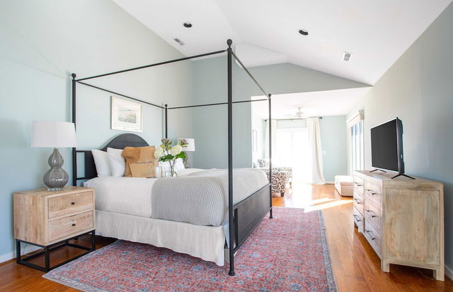 Lighthouse by Avantstay Beachfront View Home w/ Pool Table & Ping Pong - Foto 25