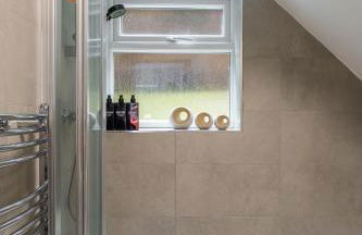 Spacious 2 Bed Flat Sleeps 4 - Foto 12