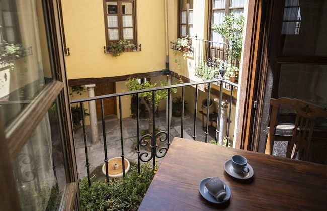 Vista Alhambra Apartamentos - Photo 4