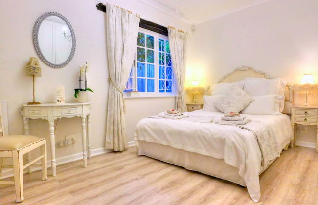 Hout Bay Beach Cottage - Photo 4