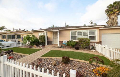 Walk to the Beach Private Backyard and Fire Pit - Foto 54