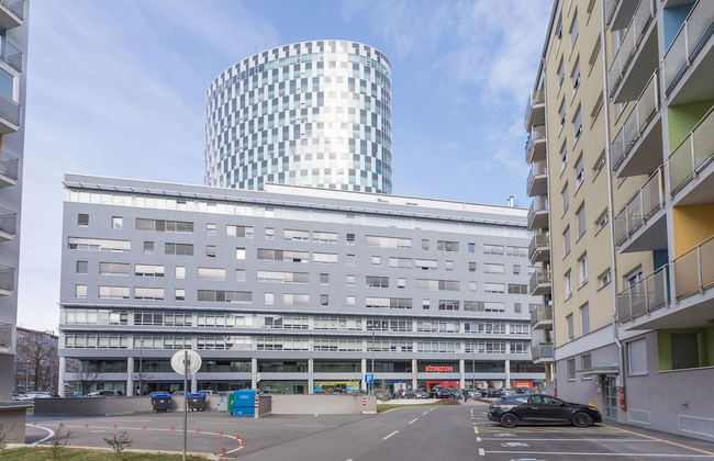 Cute and Sunny Studio in Zagreb With Balcony & Free Parking - Foto 20