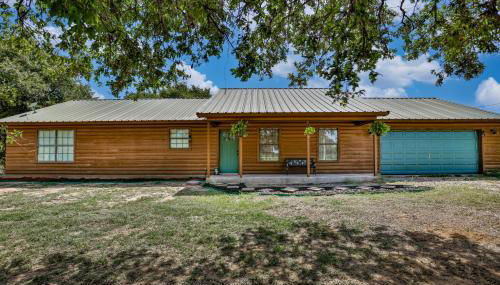 3-bedroom 2 bath With Hot Tub Near Winstar - Foto 2