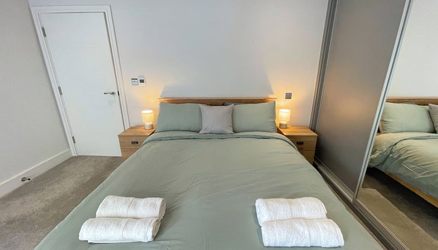 Modern and Sleek 2 Bed Apartment - Foto 4, Habitación