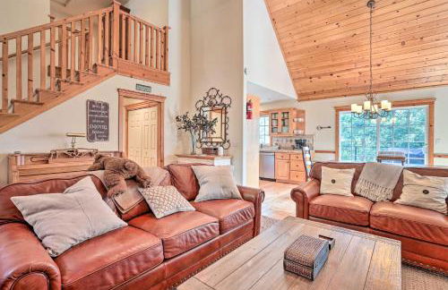 Spacious Lake Arrowhead Home with Putting Green - Foto 4