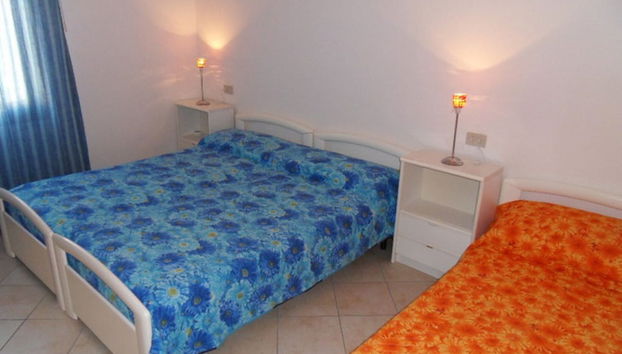 Bright Flat in a Colourful Building - Beahost - Foto 2, Habitación