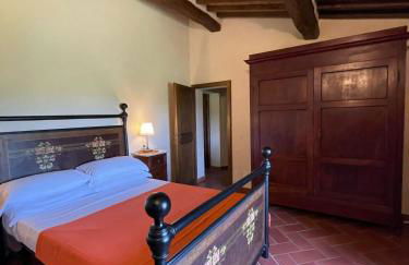 Podere I Sorbi, Spacious Tuscan Villa in Lajatico, Near Pisa & Volterra - Foto 20