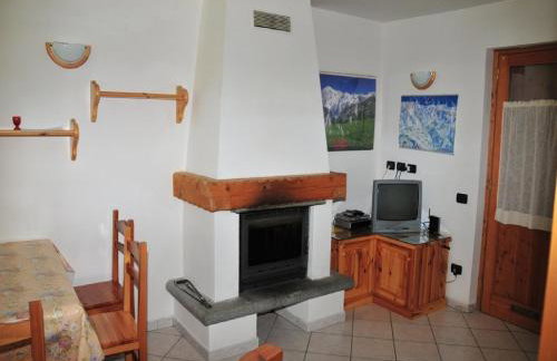 Apartment in Antey-saint-andre Near Ski Area - Foto 12