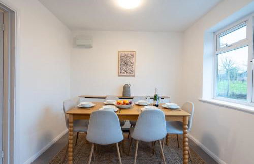 Cosy 3BR Country Home Near Vineyards - Foto 18