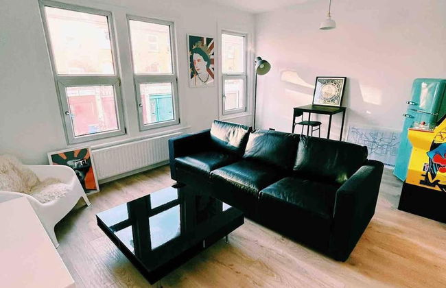 London Flat Next to Central Line Tube Station - Foto 1